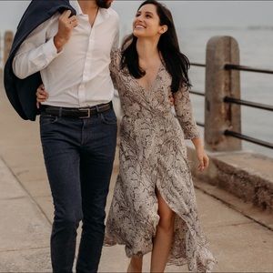 REFORMATION Jaz Wrap Dress in Snake Print XS LIKE NEW